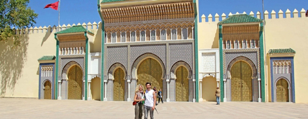 4 days Marrakech Chefchaouen tour via desert